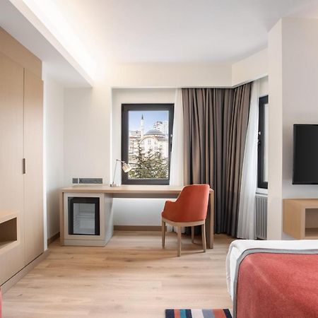 Tryp By Wyndham Ankara Oran Hotel Room photo