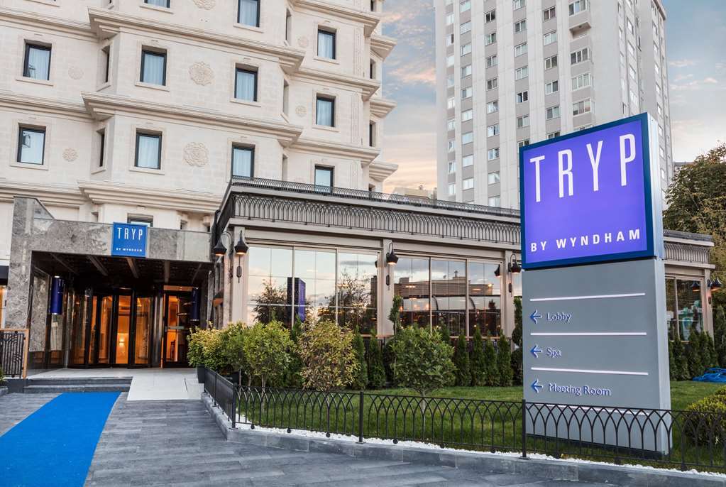 Tryp By Wyndham Ankara Oran Hotel Exterior photo